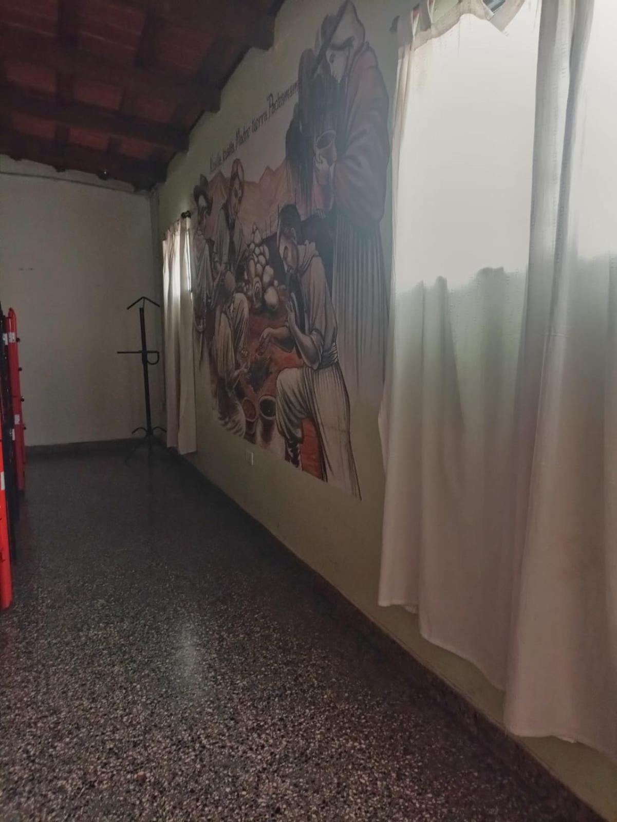 Hostal La Pachamama Сальта Екстер'єр фото